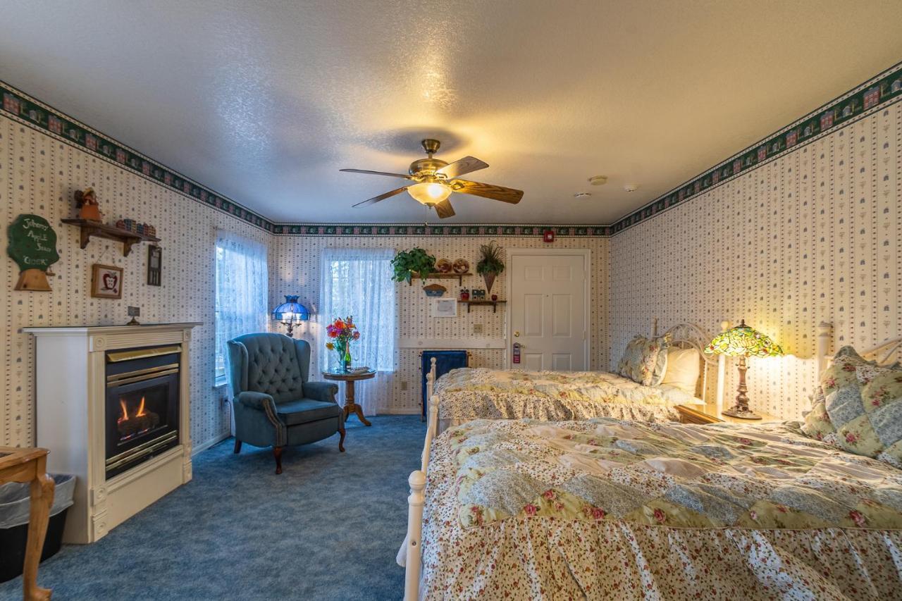 Apples Bed And Breakfast Inn Big Bear Lake Exterior foto